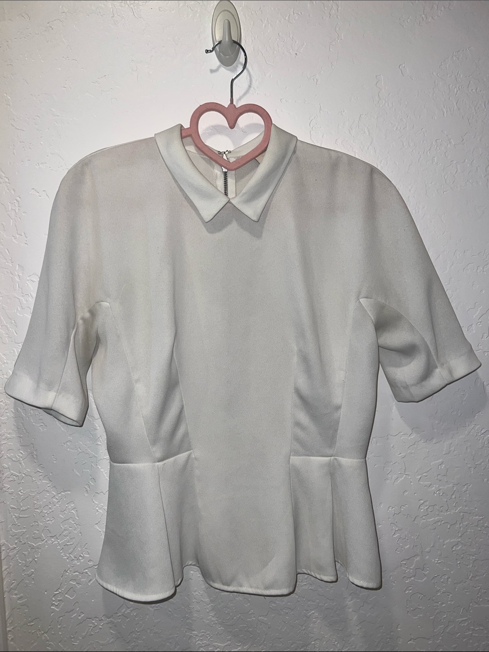 H&M White Short-Sleeve Peplum Collar Top